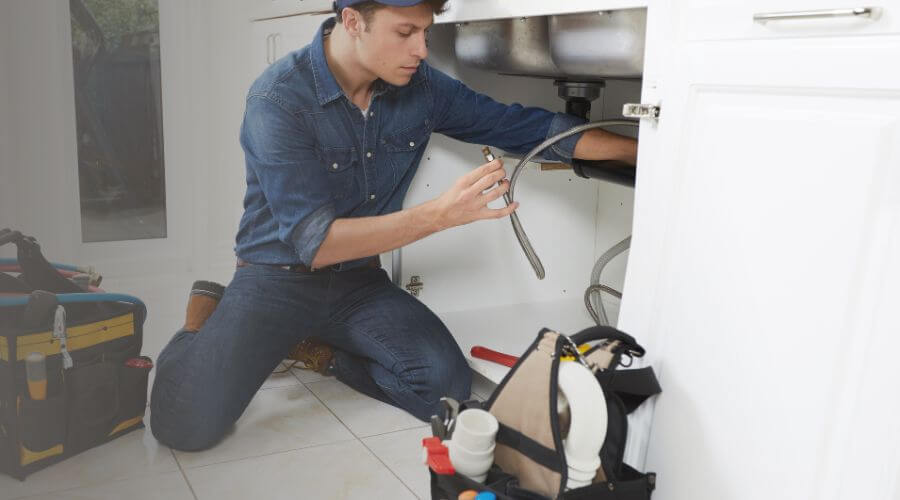Emergency Leak Repair in Tinsley, MS
